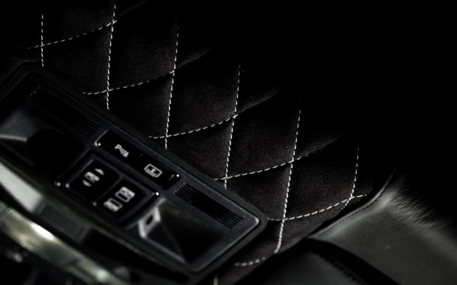  Jaguar XJ75 Platinum Concept 2010 года  (фото 4 из 26)